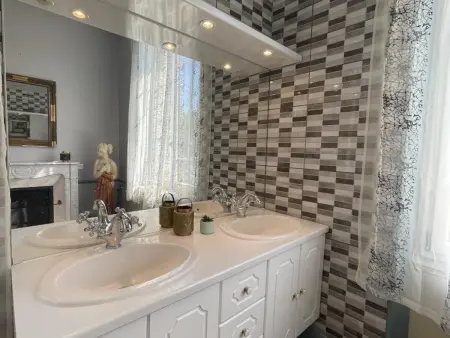 Maison spacieuse avec spa nordique et sauna à Troyes - Photo 21