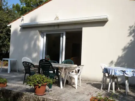 Maison 5 pièces avec grand jardin à Domino, 6 couchages, animaux admis - Photo 1