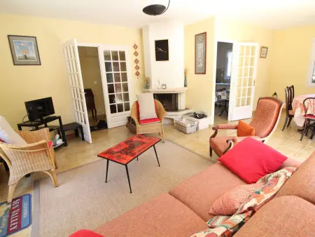 Maison 5 pièces avec grand jardin à Domino, 6 couchages, animaux admis - Photo 8
