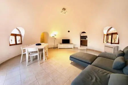 holiday home, Plemmirio-Villa Gloria, Maison Igloo Plemmirio avec Mer et Piscine - Photo 3