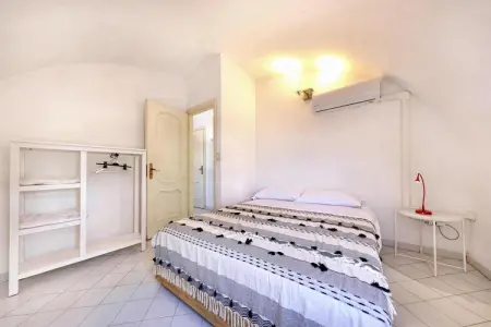 holiday home, Plemmirio-Villa Gloria, Maison Igloo Plemmirio avec Mer et Piscine - Photo 13