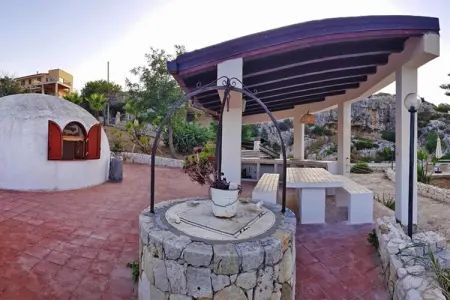 holiday home, Plemmirio-Villa Gloria, Maison Igloo Plemmirio avec Mer et Piscine - Photo 25