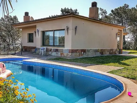 Villa spacieuse avec piscine privée, parking et climatisation - Photo 10