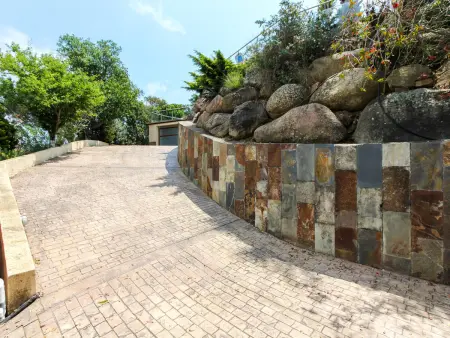 Villa spacieuse avec piscine privée, parking et climatisation - Photo 31