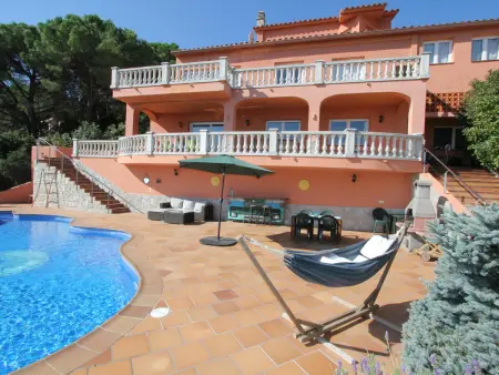 Villa 10 Pers, Piscine Privée, Climatisée, Gite 10 personnes à Lloret de Mar - Photo 7