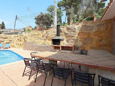 Villa 17 pers., piscine privée, près plage à 3km, clim, BBQ, WiFi - Parfait pour familles et groupes - Photo 1