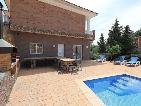 Villa 17 pers., piscine privée, près plage à 3km, clim, BBQ, WiFi - Parfait pour familles et groupes - Photo 8