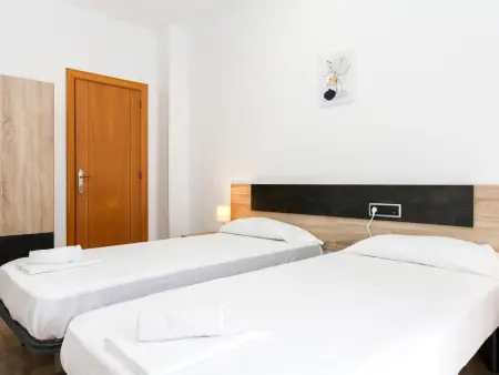 Villa 17 pers., piscine privée, près plage à 3km, clim, BBQ, WiFi - Parfait pour familles et groupes - Photo 19