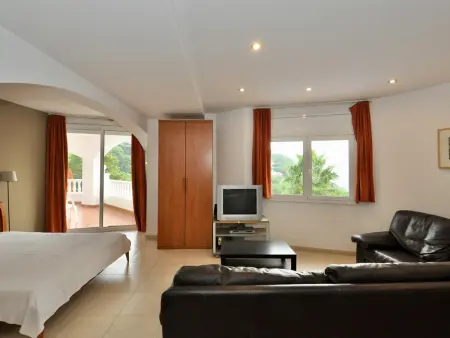 Villa spacieuse pour 18 personnes avec piscine privée et climatisation à Lloret de Mar - Photo 35