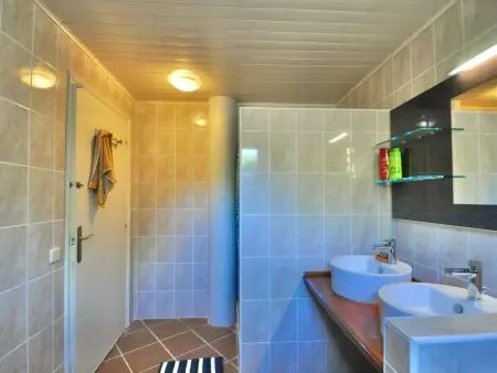 Villa spacieuse avec piscine privée et barbecue, à 15 min de Tossa de Mar, pour 12 personnes - Photo 22