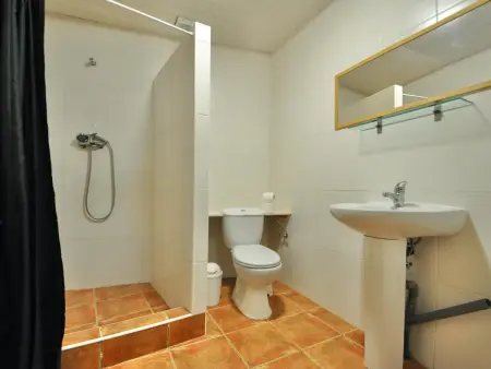 Villa spacieuse avec piscine privée et barbecue, à 15 min de Tossa de Mar, pour 12 personnes - Photo 33