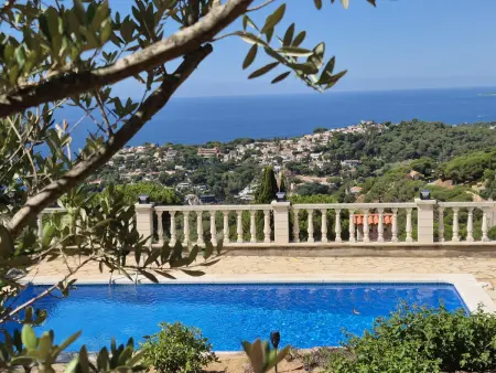 Villa spacieuse avec piscine privée près de Lloret de Mar - Photo 2