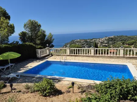 Villa spacieuse avec piscine privée près de Lloret de Mar - Photo 4