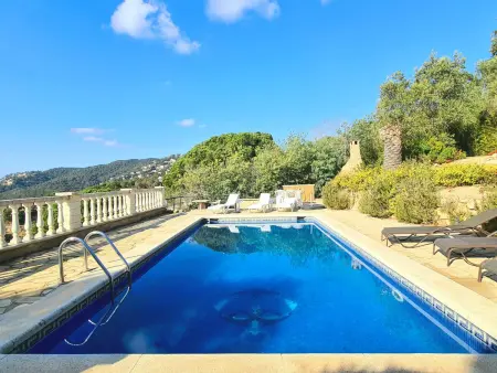 Villa spacieuse avec piscine privée près de Lloret de Mar - Photo 10