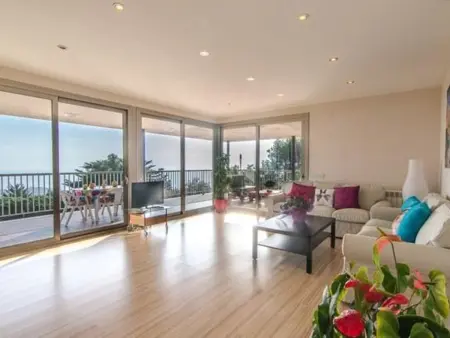 Villa Moderne avec Vue sur Mer et Piscine Privée à Roca Grossa - Photo 9