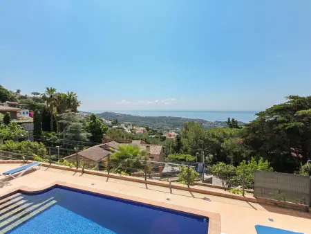 Villa Moderne avec Vue sur Mer et Piscine Privée à Roca Grossa - Photo 16