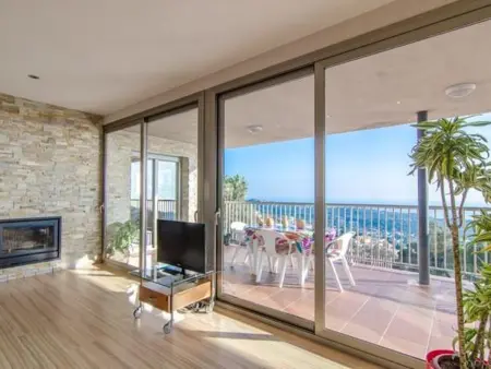 Villa Moderne avec Vue sur Mer et Piscine Privée à Roca Grossa - Photo 26