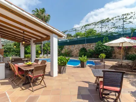 Villa familiale avec piscine privée, proche plage - Photo 7