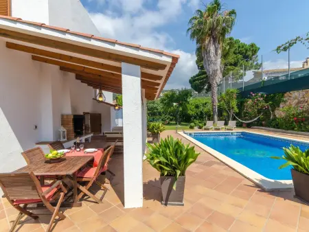 Villa familiale avec piscine privée, proche plage - Photo 10