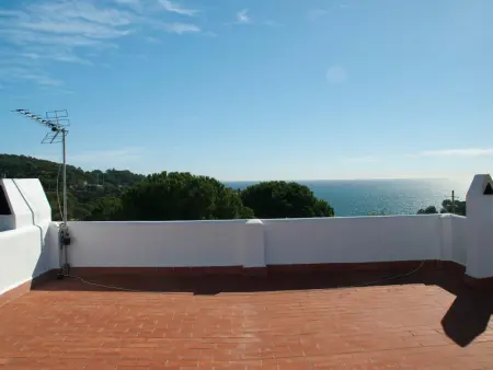 Villa familiale avec piscine privée, proche plage - Photo 12
