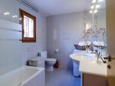 Villa familiale avec piscine privée, proche plage - Photo 34