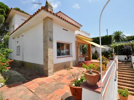 Chalet rustique avec piscine privée près de la plage - Photo 8