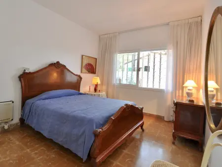 Chalet rustique avec piscine privée près de la plage - Photo 16