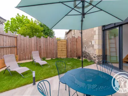 Gîte cosy rénové en 2021, près de la Loire, idéal pour couples, avec terrasse privée et parking inclus - Photo 4