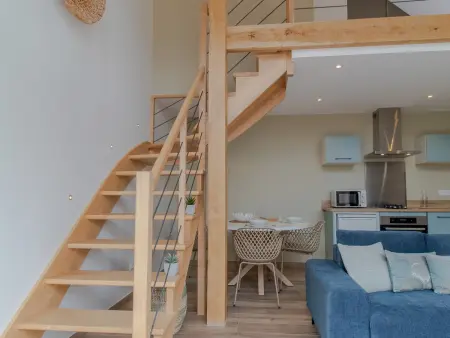 Gîte cosy rénové en 2021, près de la Loire, idéal pour couples, avec terrasse privée et parking inclus - Photo 8