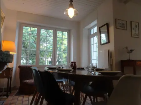 Maison en pierre rénovée, 8 couchages, terrasse bois, proche bois de la Chaise - Photo 9