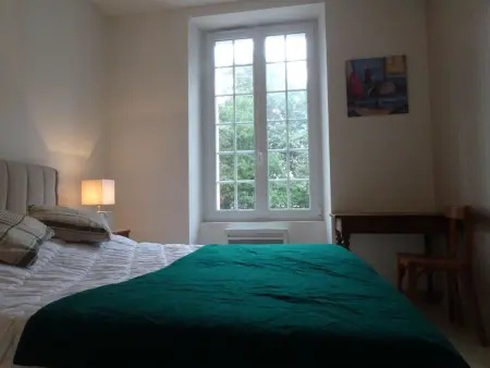 Maison en pierre rénovée, 8 couchages, terrasse bois, proche bois de la Chaise - Photo 14