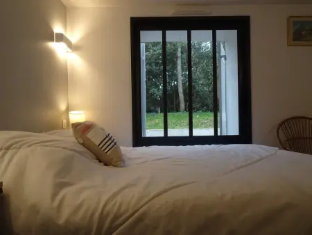 Maison en pierre rénovée, 8 couchages, terrasse bois, proche bois de la Chaise - Photo 21