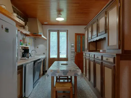 Maison spacieuse avec jardin, BBQ, table de ping-pong, proche commerces, pour 9 personnes et bébés - Photo 1