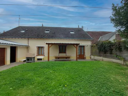 Maison spacieuse avec jardin, BBQ, table de ping-pong, proche commerces, pour 9 personnes et bébés - Photo 3