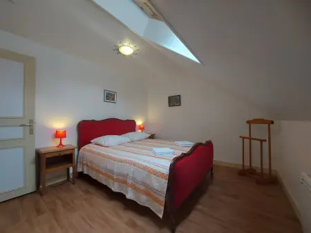 Maison spacieuse avec jardin, BBQ, table de ping-pong, proche commerces, pour 9 personnes et bébés - Photo 4