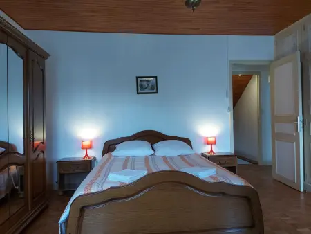 Maison spacieuse avec jardin, BBQ, table de ping-pong, proche commerces, pour 9 personnes et bébés - Photo 33