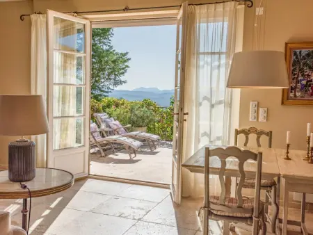 Villa Olivier, Villa de style avec climatisation - Photo 7
