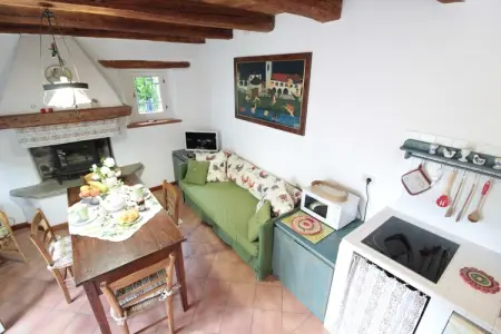 casetta delle rose, Maison de vacances pittoresque à Belluno avec jardin partagé - Photo 9