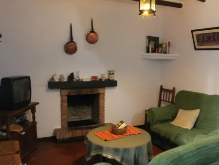 Maison de campagne à Zahara de la Sierra : piscine, jardin, animaux acceptés - Photo 2