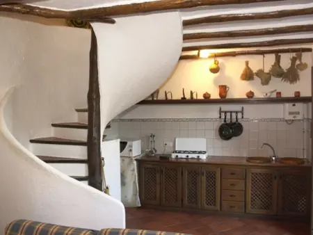 Maison de campagne à Zahara de la Sierra : piscine, jardin, animaux acceptés - Photo 8
