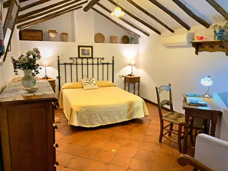 Maison de campagne à Zahara de la Sierra : piscine, jardin, animaux acceptés - Photo 14