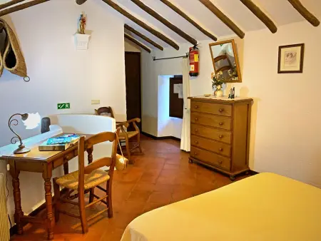 Maison de campagne à Zahara de la Sierra : piscine, jardin, animaux acceptés - Photo 18