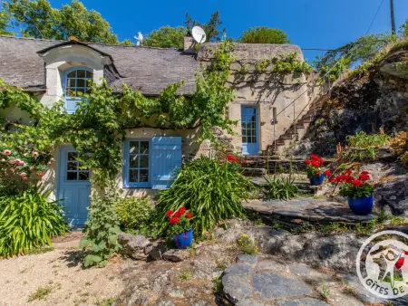 Charmante maison avec jardin clos près de la rivière Louet - Photo 1