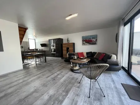 Maison spacieuse au centre de St Pierre d'Oléron, proche commerces, 3 chambres, 6 couchages - Photo 12