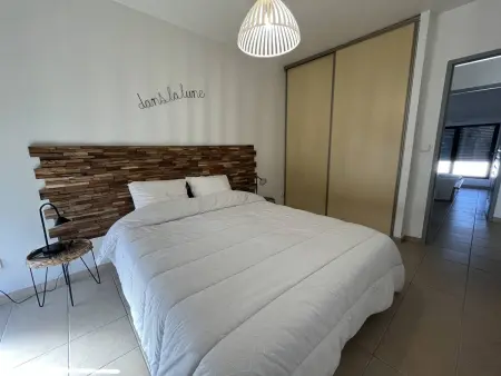 Maison spacieuse au centre de St Pierre d'Oléron, proche commerces, 3 chambres, 6 couchages - Photo 13