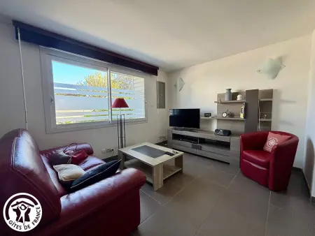 Maison rénovée avec jardin privatif, proche des Sables d'Olonne, parking et Wifi inclus - Photo 1