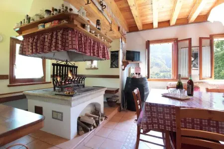 Tonino, Maison à Cison avec vue sur montagne - Photo 1