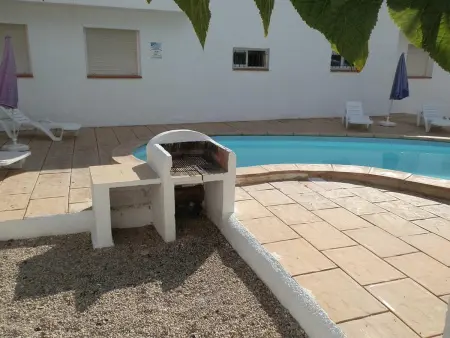 Maison proche mer avec piscine, climatisation, wifi gratuit, animaux bienvenus, plage pour chiens - Photo 4