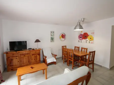 Maison proche mer avec piscine, climatisation, wifi gratuit, animaux bienvenus, plage pour chiens - Photo 10