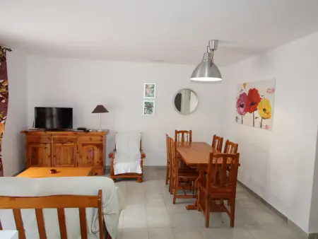 Maison proche mer avec piscine, climatisation, wifi gratuit, animaux bienvenus, plage pour chiens - Photo 11